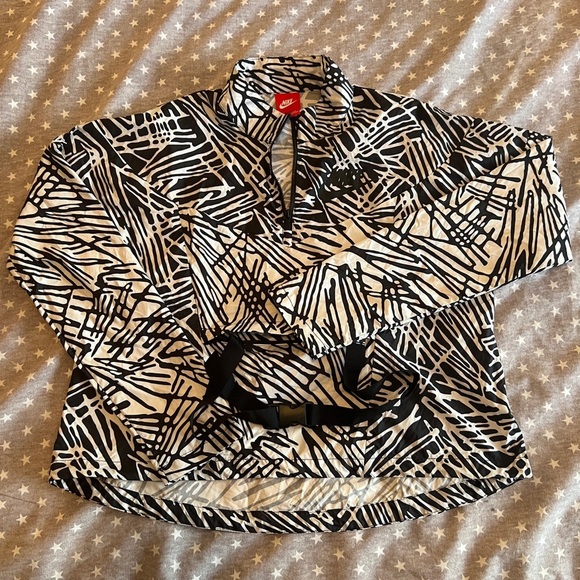 Nike 1/4 zip packable windbreaker - black/white pattern size XS - Picture 2 of 9